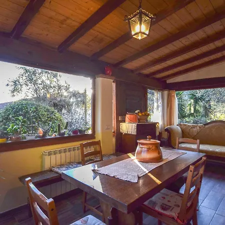 Stunning In With House A Panoramic View